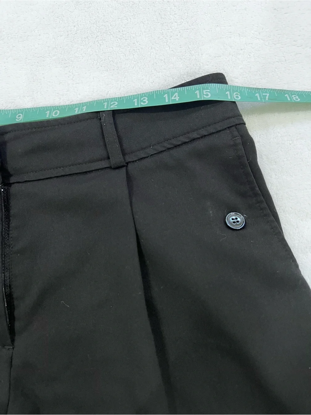 H&M Black Tailored Cuffed Shorts Size 10 Classic Dressy Casual